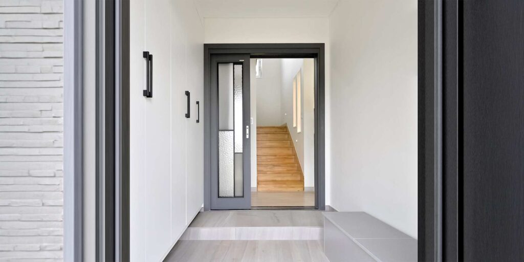 standard width for entry door